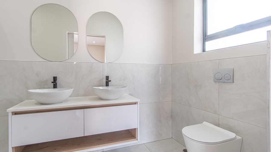 4 Bedroom Property for Sale in Sandown Western Cape